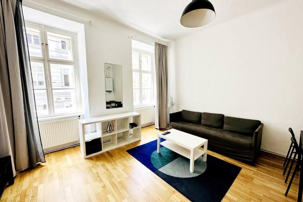 Best Location - Cozy City Centre Apartment Wien Eksteriør billede